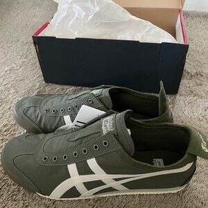Onitsuka Tigers Mexico 66 Slip-Ons NWT